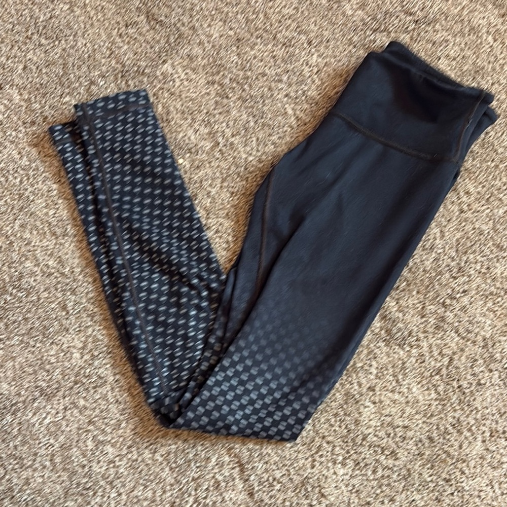 Lululemon Athletica Black Patterned Leggings